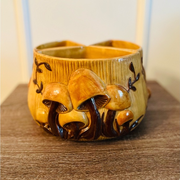 Vintage large Merry Mushroom canister vases - Picture 3 of 6